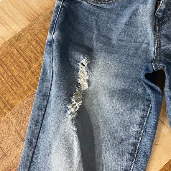 Jeans - Picture 3 of 5